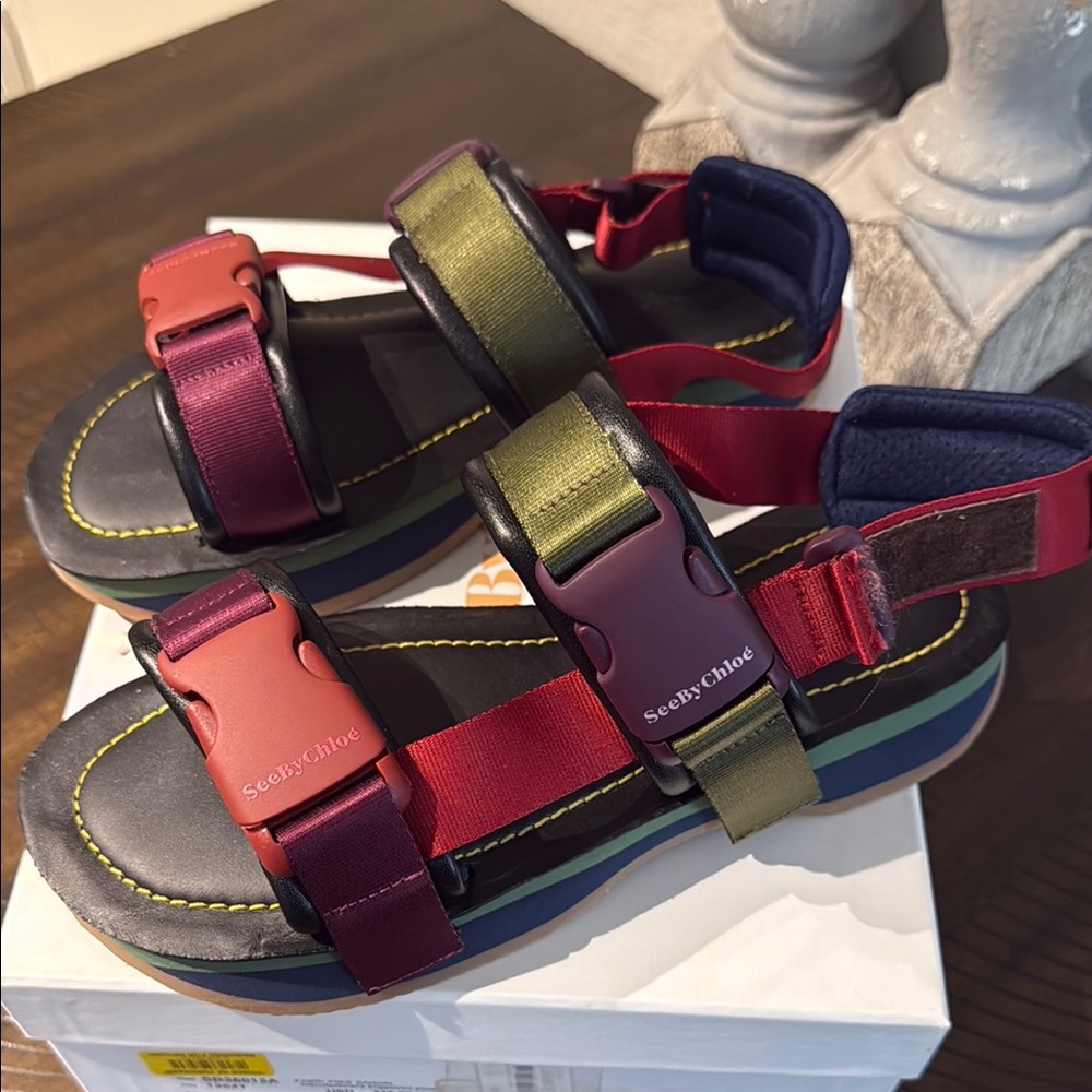 See By Chloe Red Fabri Ysee Sandals